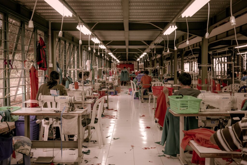 A picture of a garment factory
